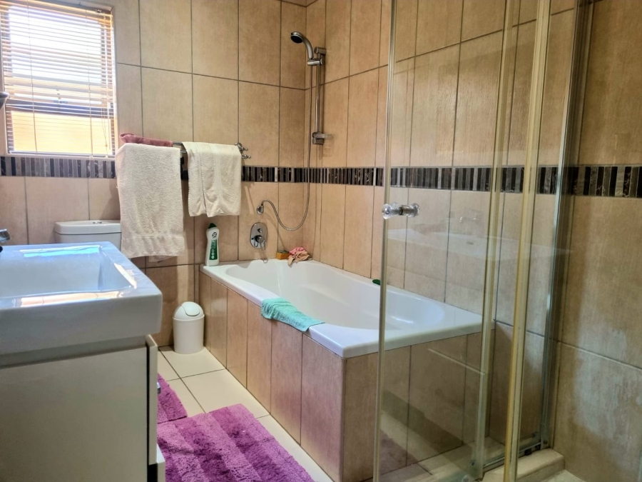 3 Bedroom Property for Sale in Cassandra Northern Cape